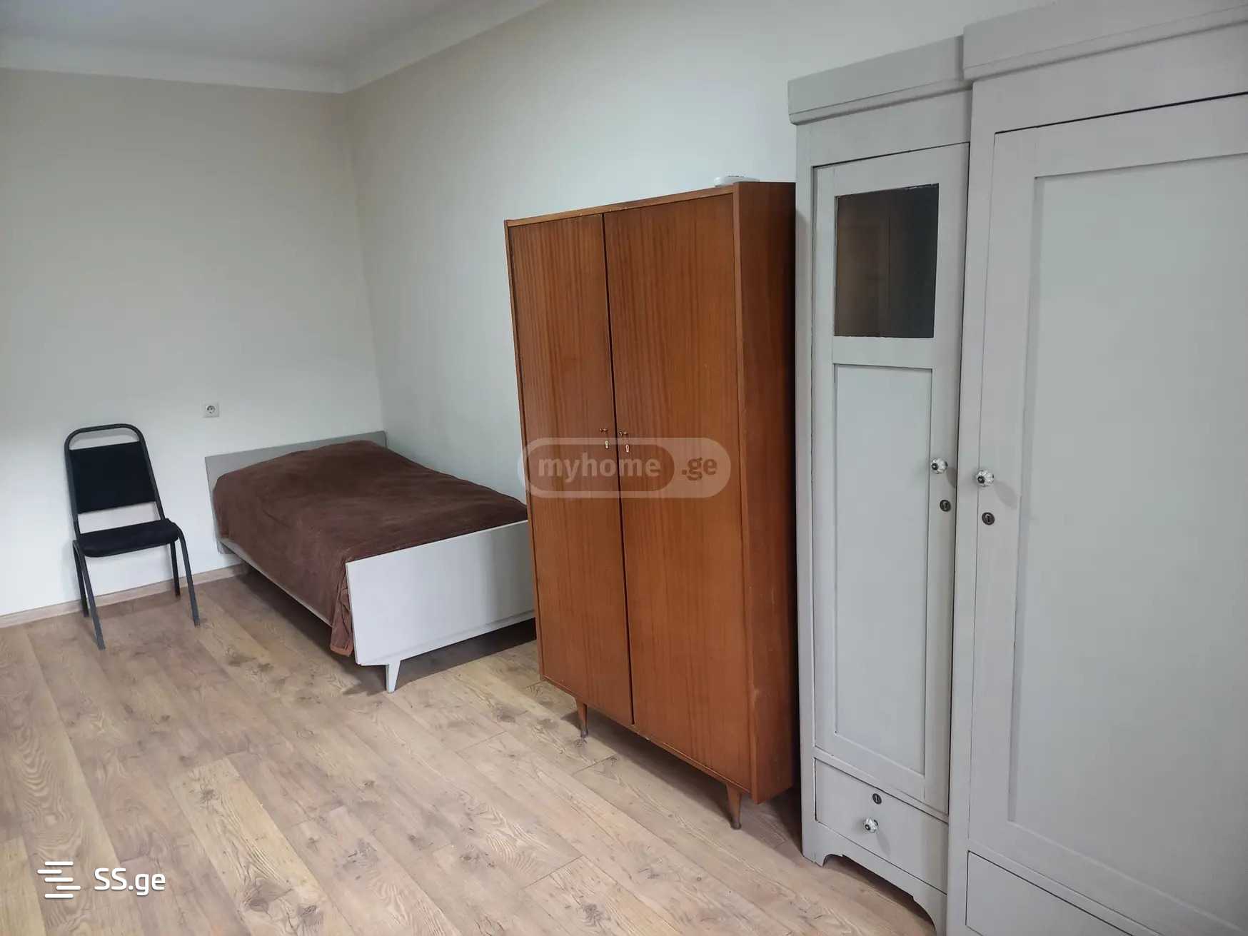 Квартира Akhmeteli st.