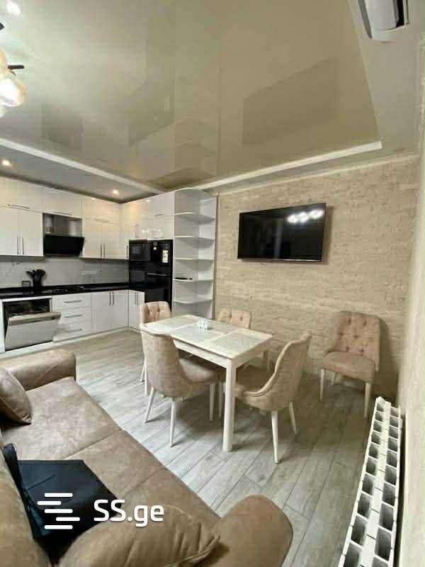 Kobaladze st. 15 - 3 rooms