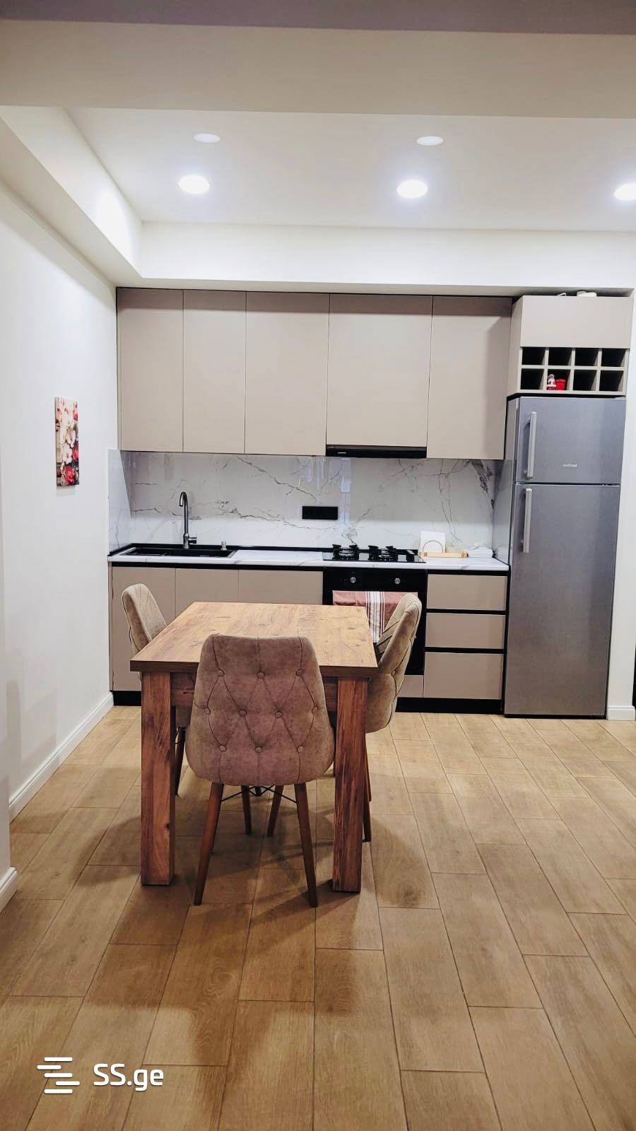 Квартира parnavaz mepe avenue 24