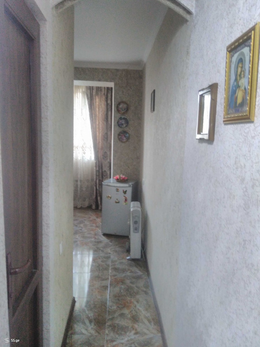Beri Gabriel Salosi Ave. მე-5 შესახვევი - 1 rooms