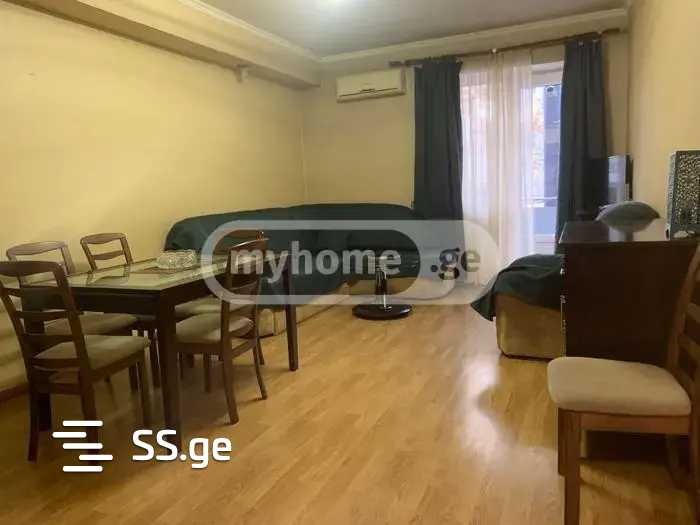 Квартира pekini st.