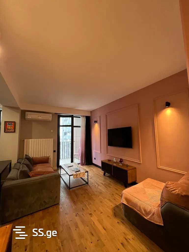 mindeli st. 11 - 3 rooms