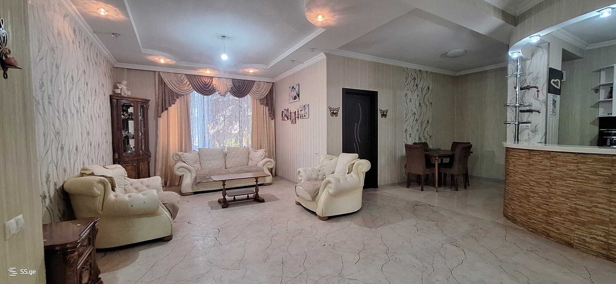 Квартира Ts. Dadiani st. (nadzaladevi)