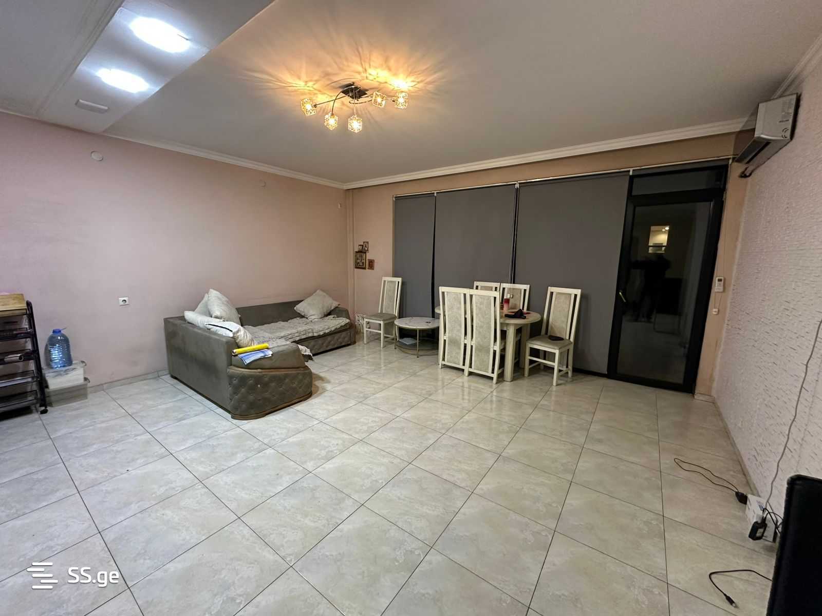 Ts. Dadiani st. (chugureti) - 4 rooms