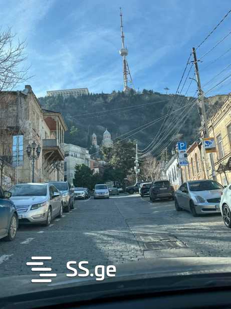 mtacminda st. 4 - 3 rooms