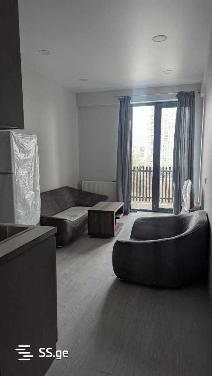 Bob walsh st. - 2 rooms