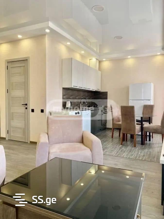 tashkenti st. 9 - 3 rooms