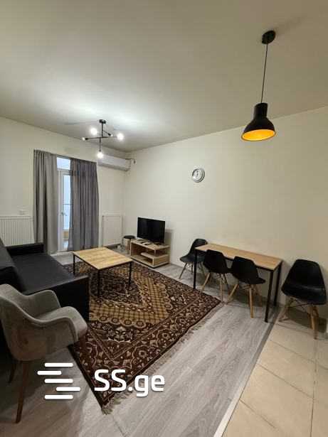 Bob walsh st. - 3 rooms