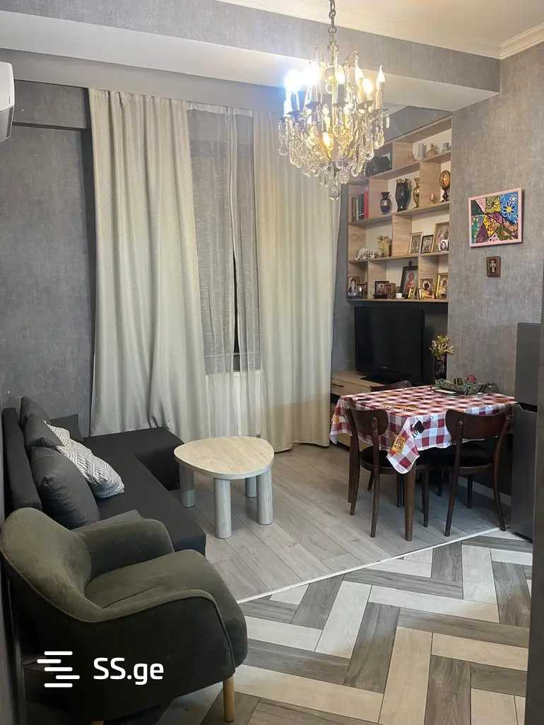 V. Topuridze st. - 2 rooms