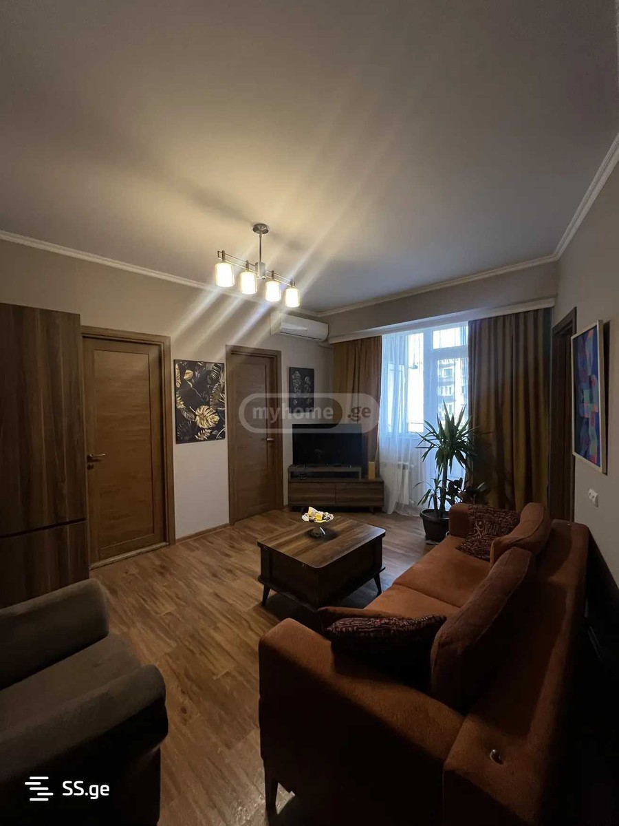 giorgi brtskinvale st. - 3 rooms