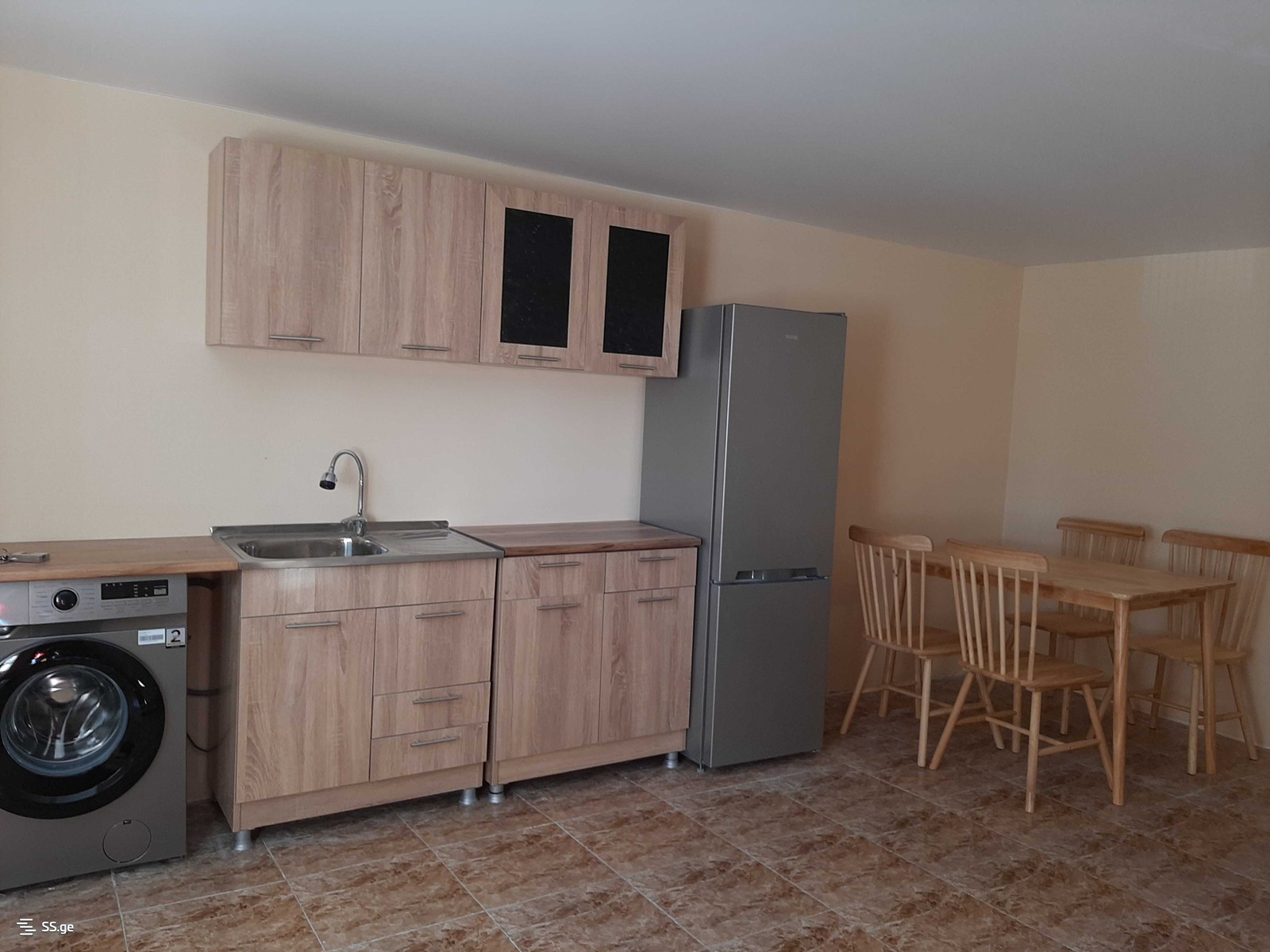 B. Zghenti St. 0 - 1 rooms