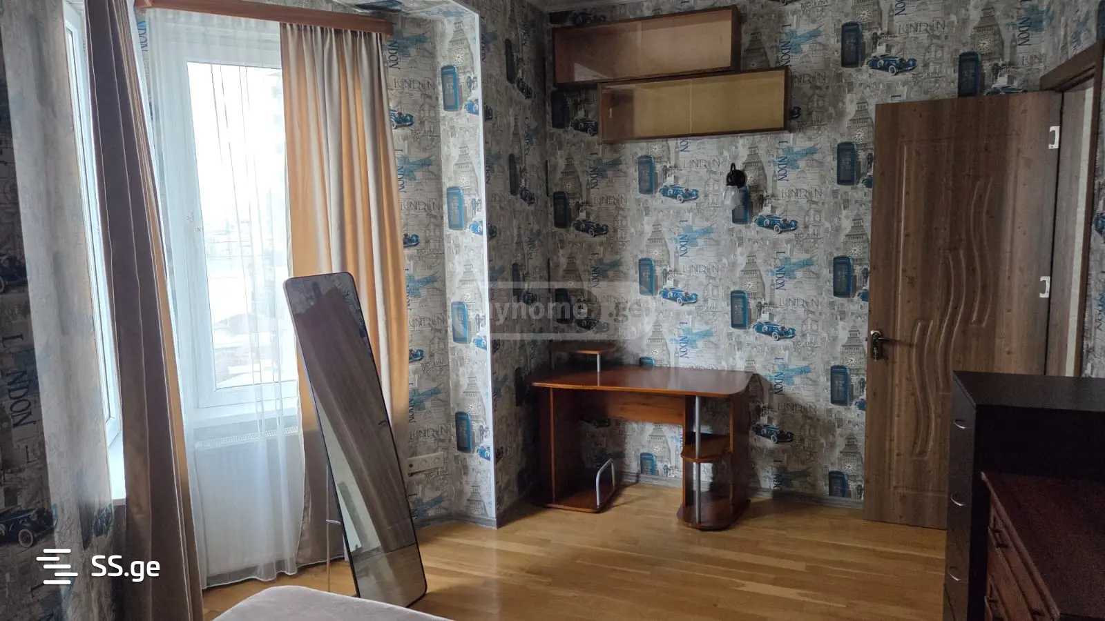 gazapkhuli st. 4 - 3 rooms