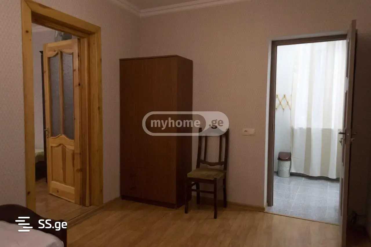 akhalcikhe st. 9 - 4 rooms