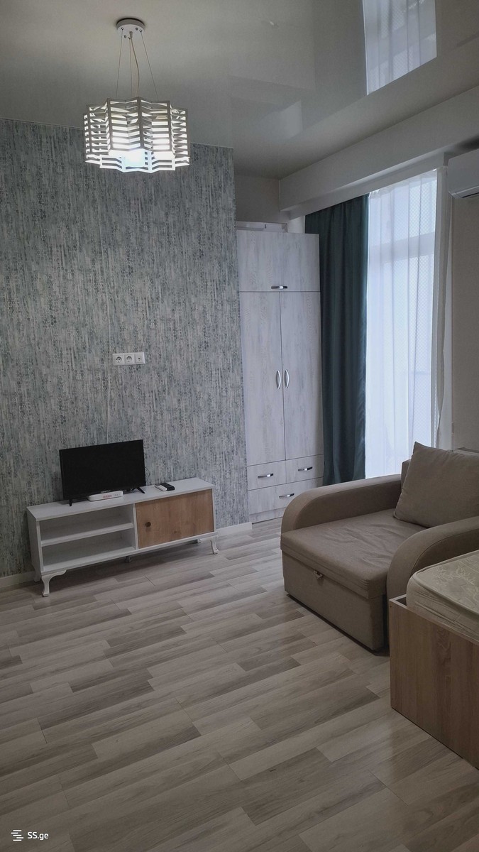 tarieli st. 0 - 1 rooms