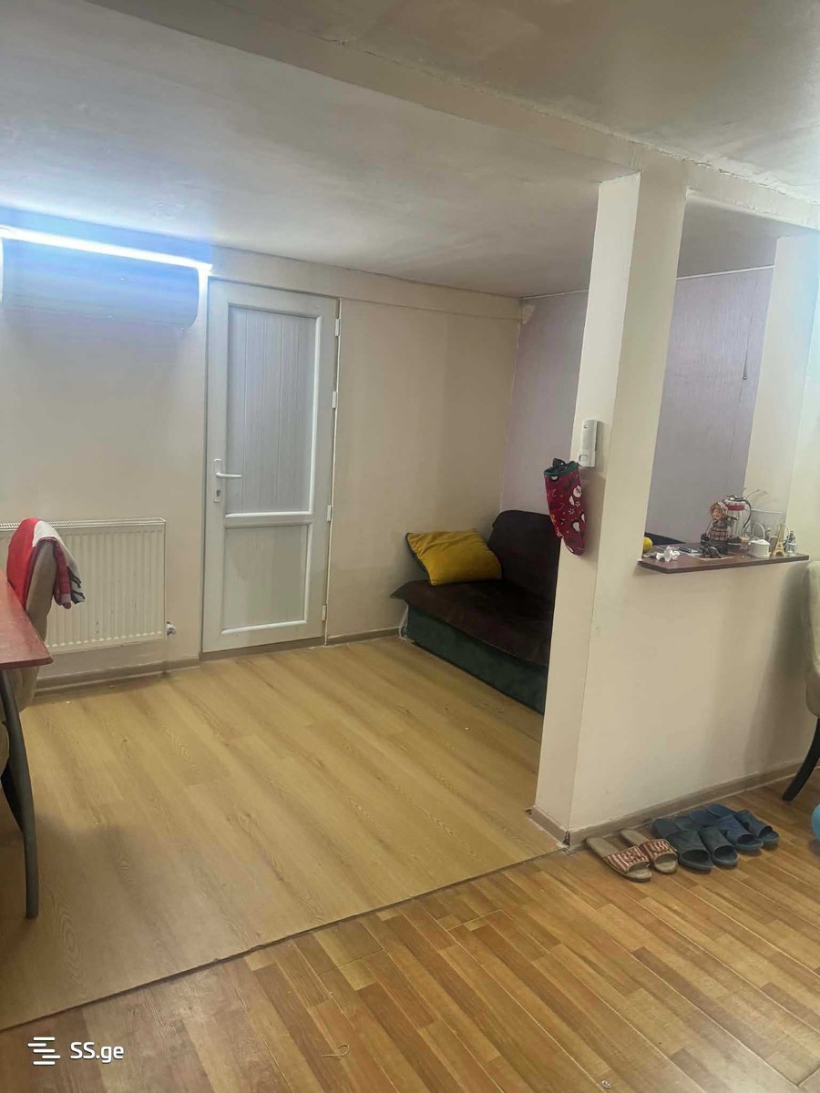 agmashenebeli ave - 3 rooms