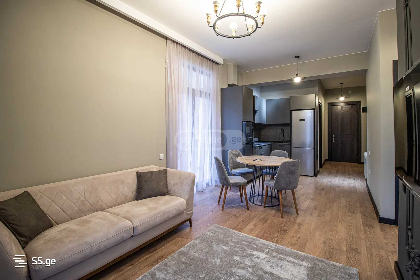 Квартира n. zhvania st. 28