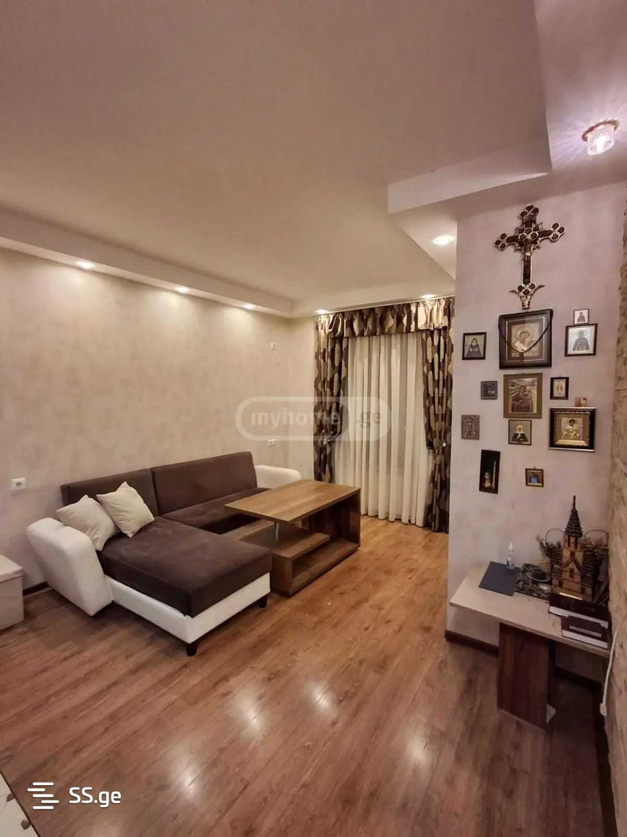 vaja pshavela I chikhi - 2 rooms