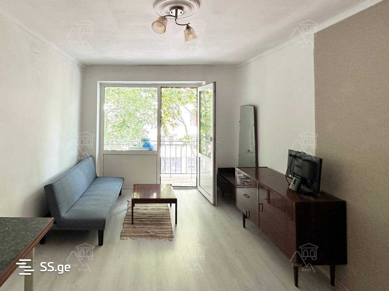 V.Tsintsadze st. 18 - 1 rooms