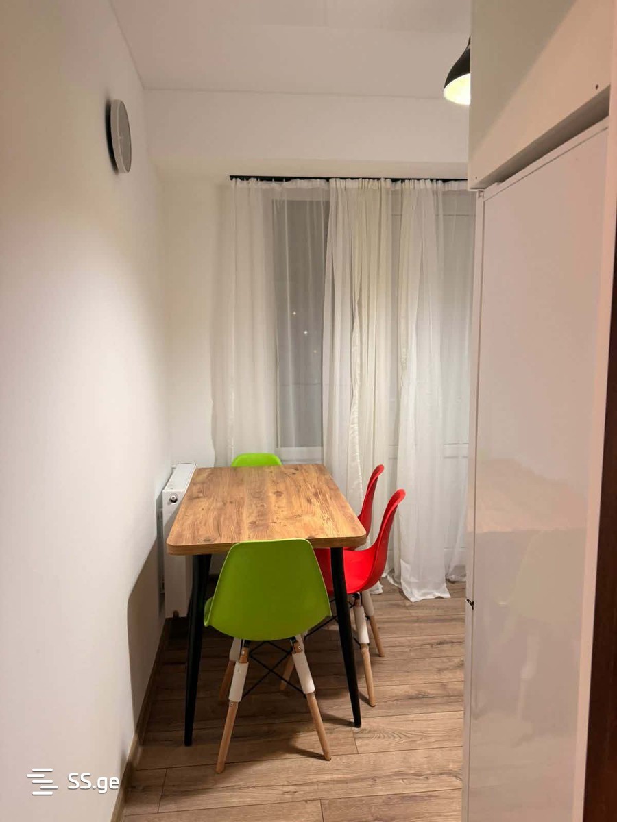 digomi 5 33 - 2 rooms