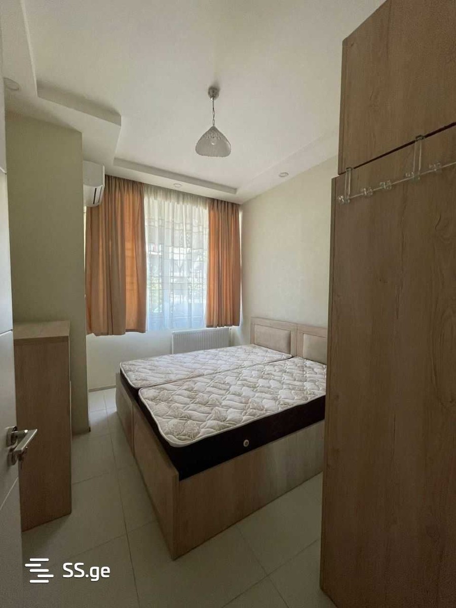 v.bagrationi st. 3 - 2 rooms