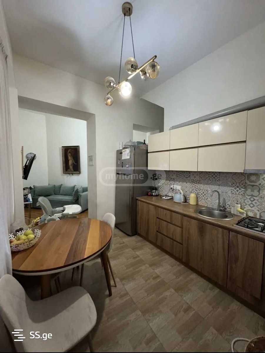 godziashvili st. - 2 rooms