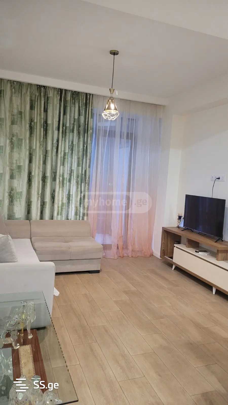 Квартира parnavaz mepe avenue