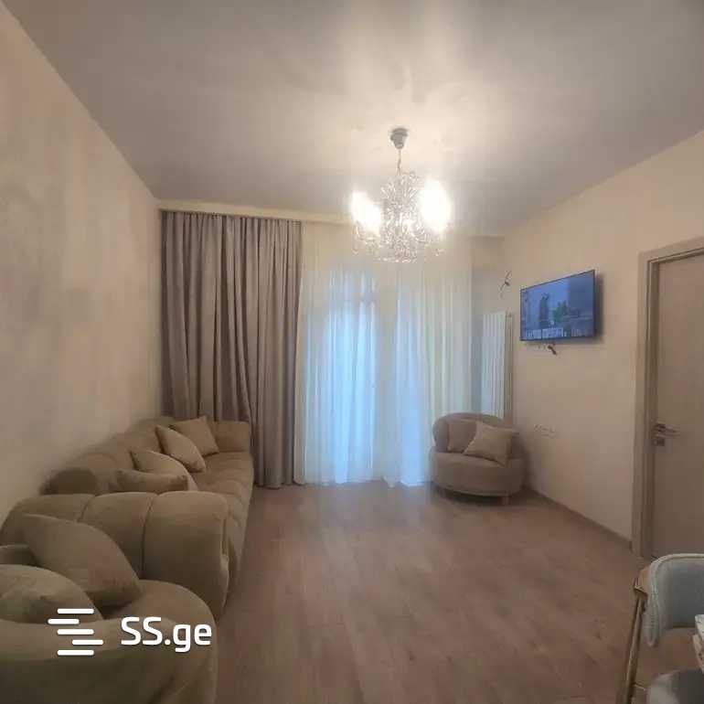 P. Datuashvili st. - 4 rooms