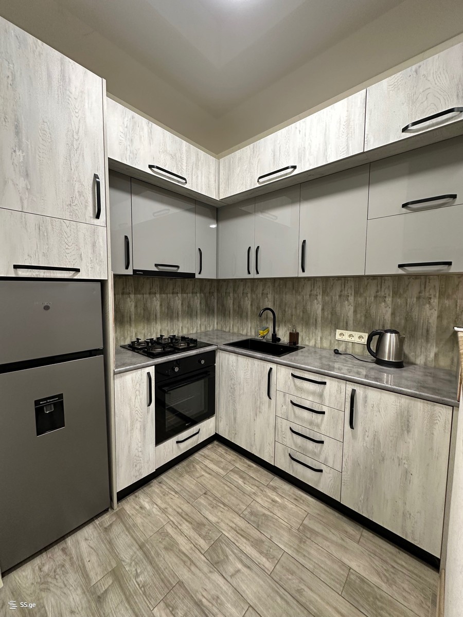 Beri Gabriel Salosi Ave. 0 - 2 rooms