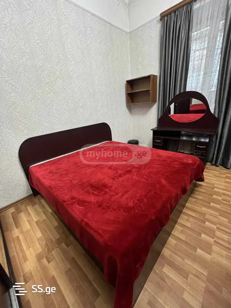 Квартира firdousi st.