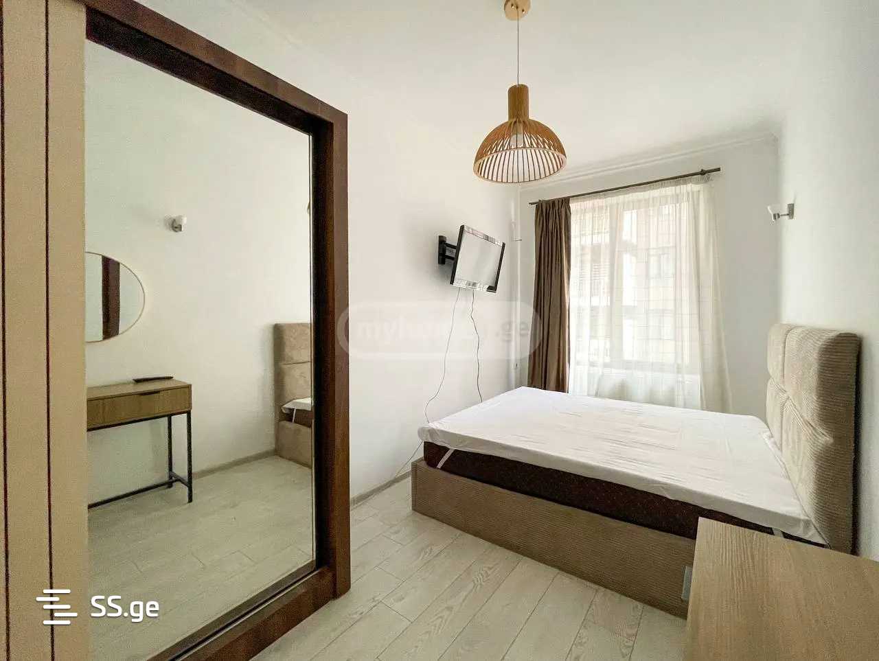 Burdzgla st. 32 - 2 rooms