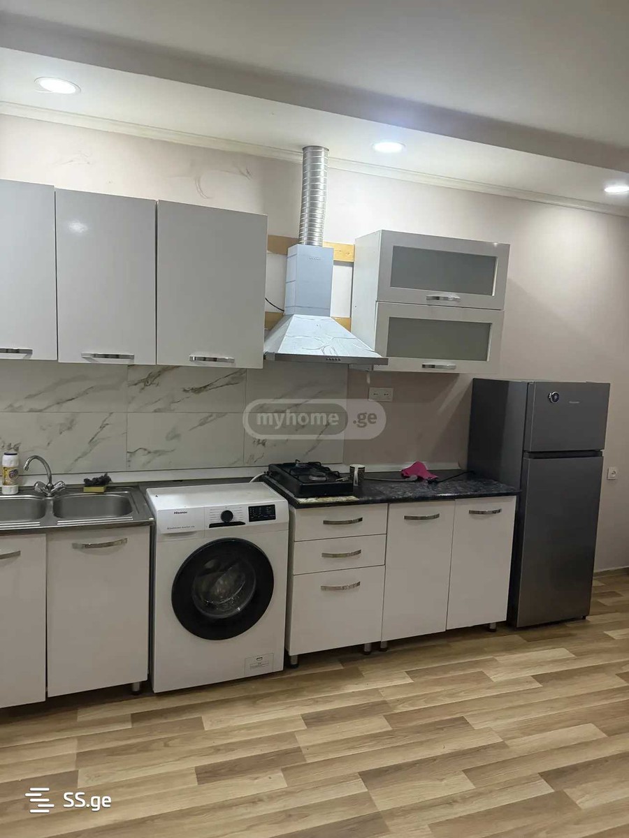 kutaisi st. 19 - 2 rooms