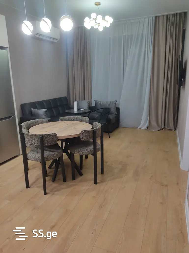 universiteti st. - 3 rooms