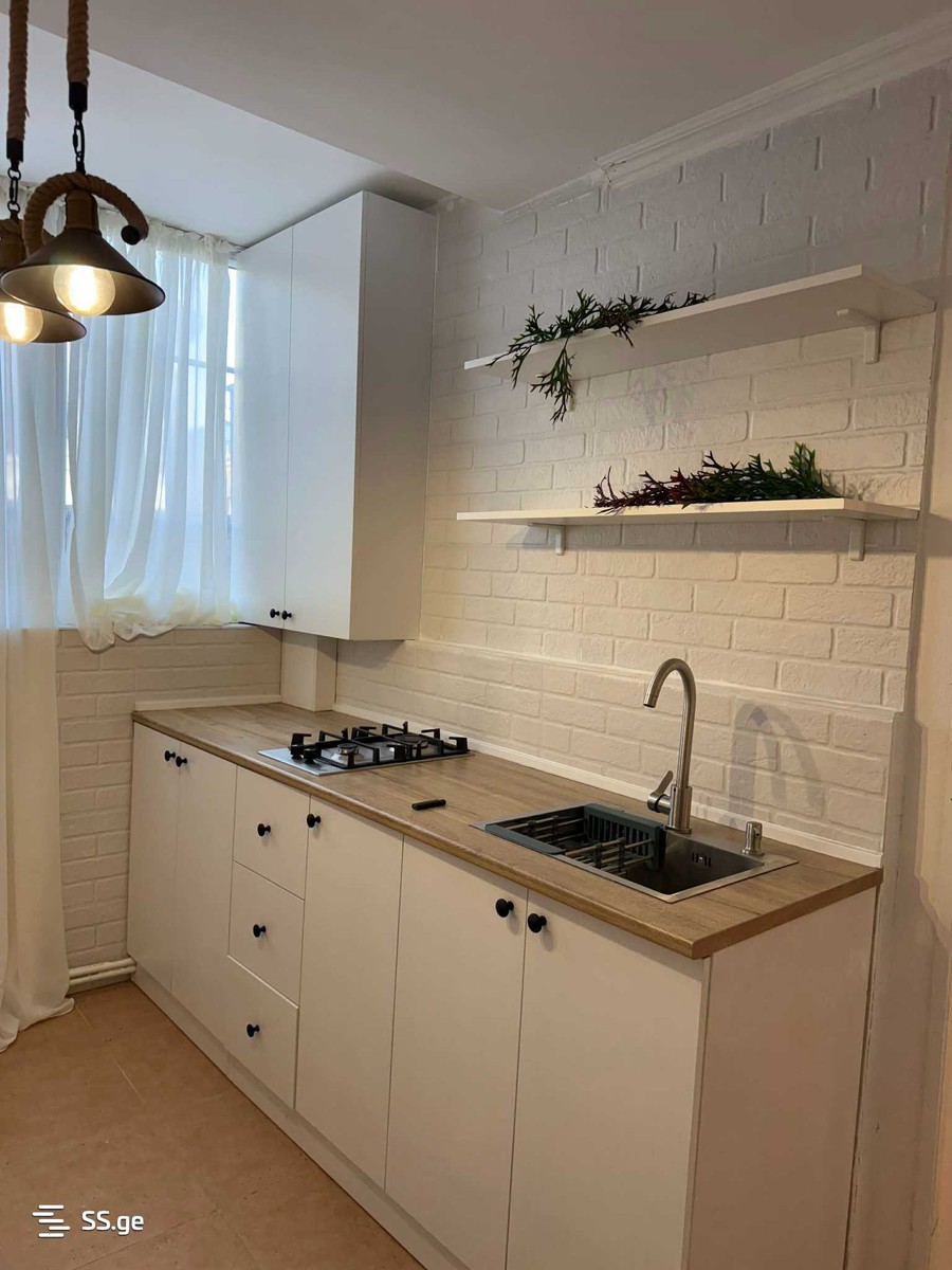 mtacminda st. - 3 rooms