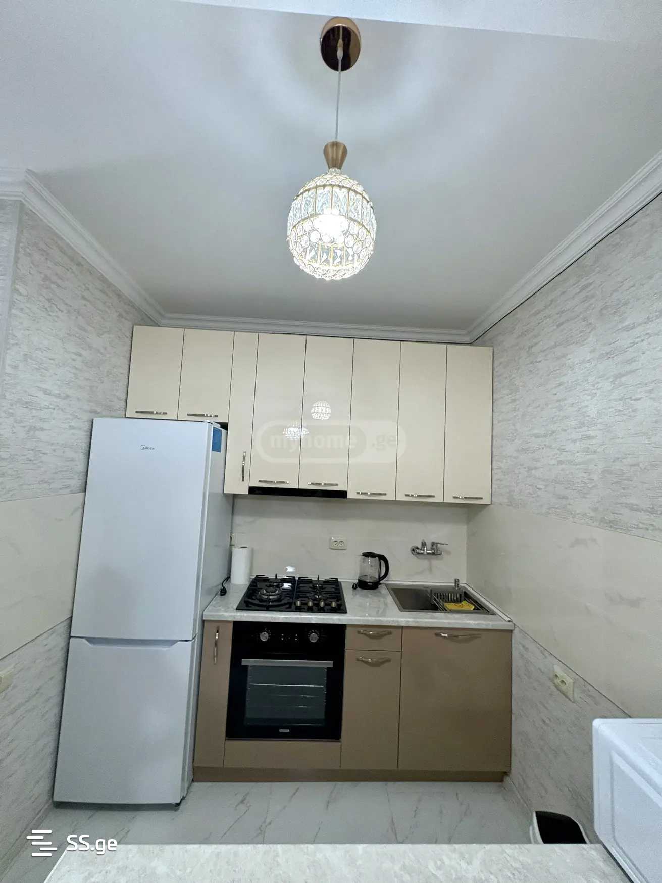 Квартира zestaponi st.