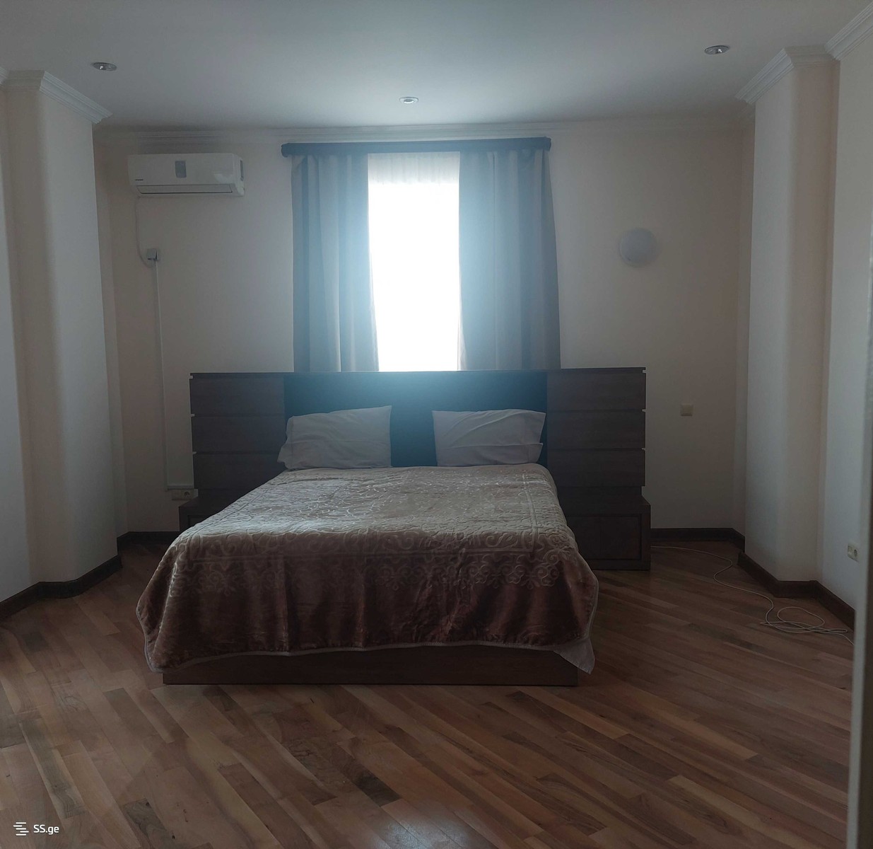 i. chavchavadze avenue 33 - 6 rooms