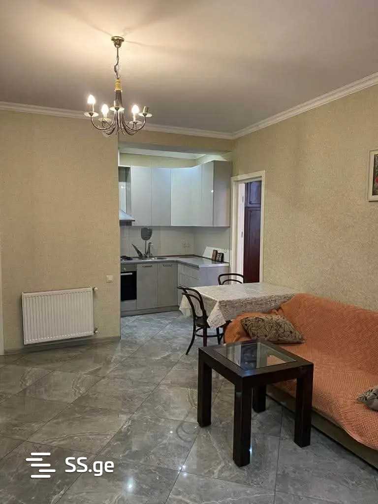 Kosmonavtebi coast - 2 rooms