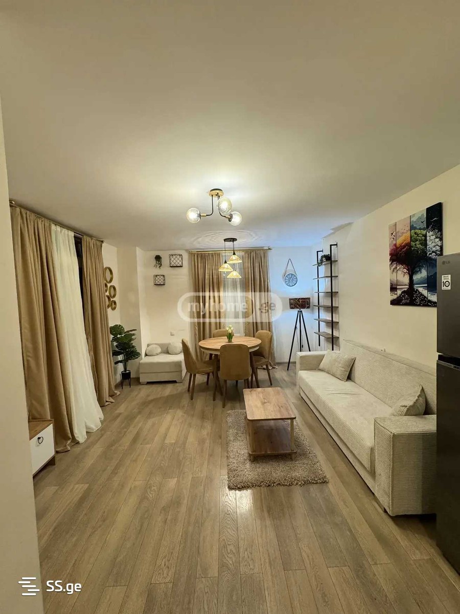 R. Chkhikvadze st. - 3 rooms