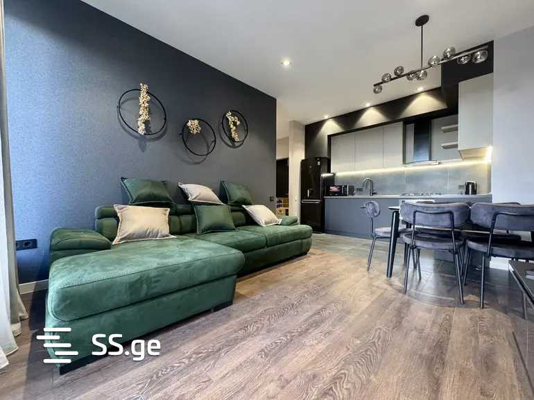 universiteti st. - 3 rooms