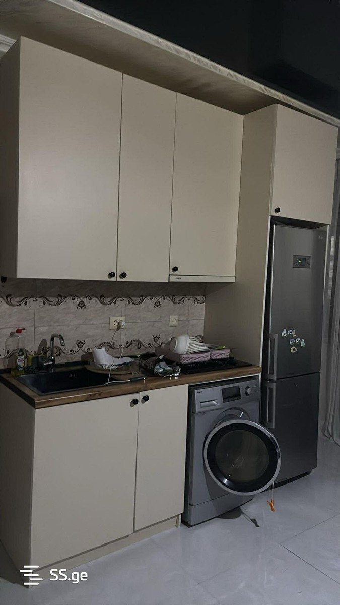 Tavdadebuli st. 109 - 3 rooms