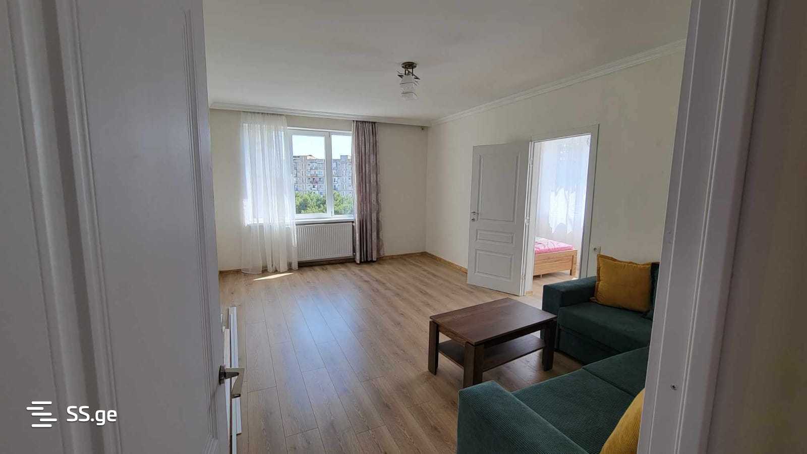 Vazisubnis dasaxleba - 3 rooms