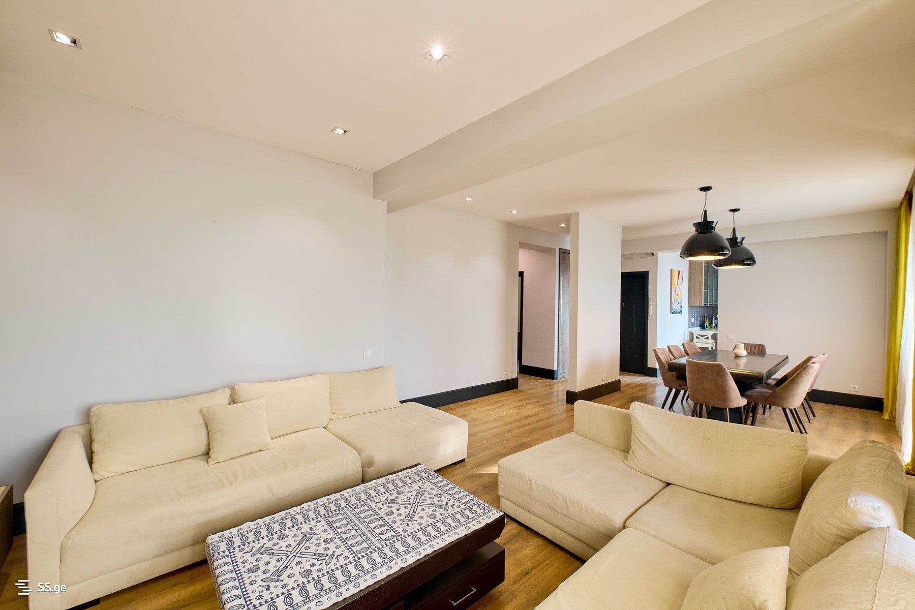 S. Arshba st. - 5 rooms