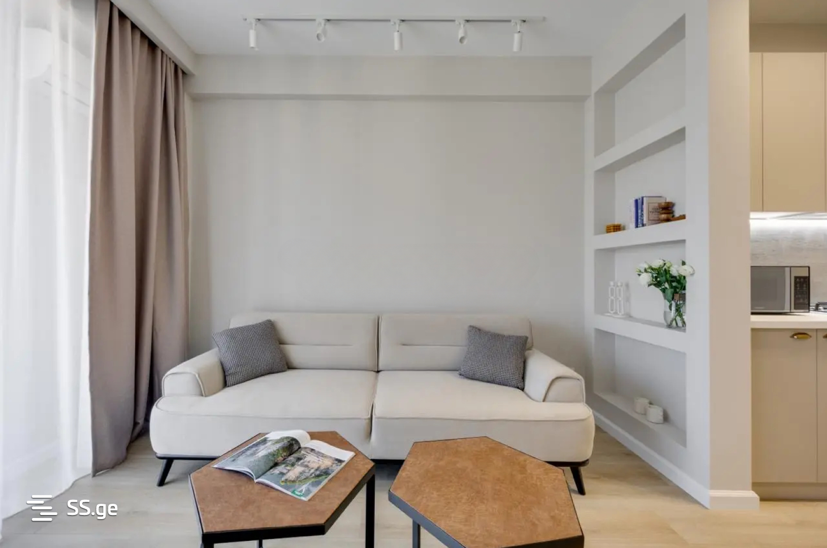 Giorgi Danelia st. - 3 rooms