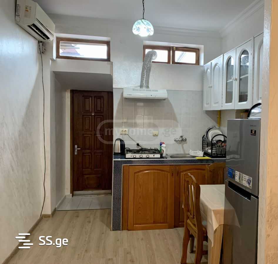Kutaisi st. 0 - 2 rooms