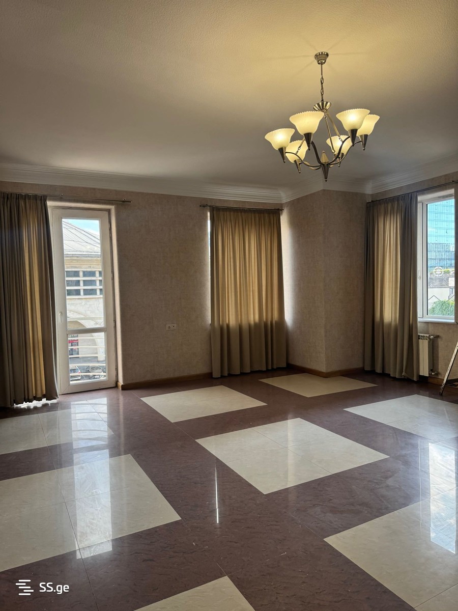 mirotadze st. 6 - 5 rooms