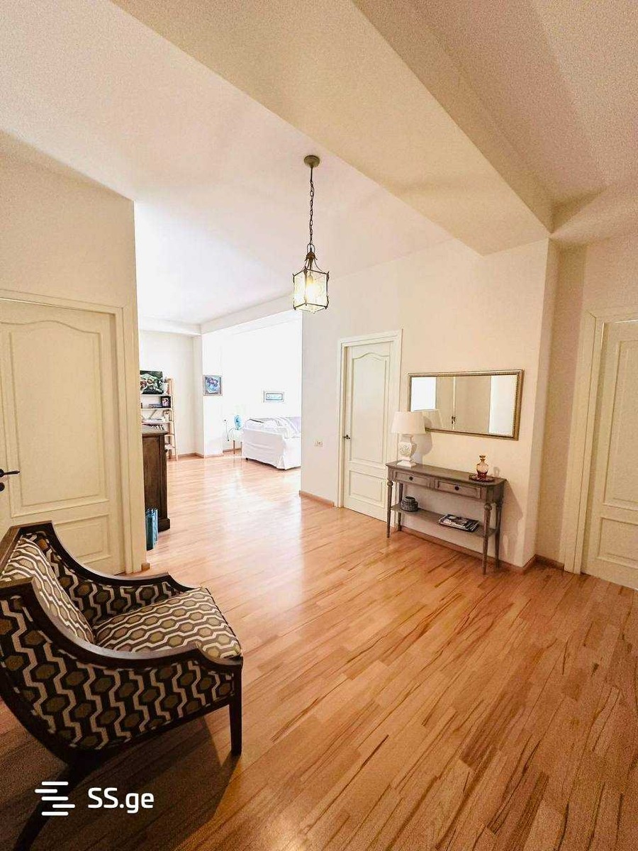 chitadze st. 11 - 4 rooms