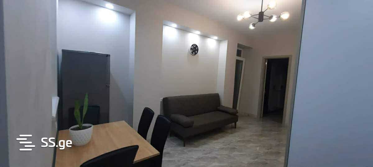 Квартира kaloubani st.