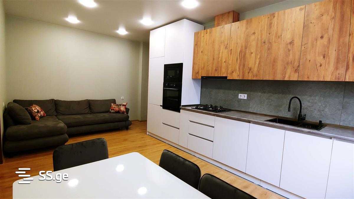 petre imeri st. 7 - 3 rooms