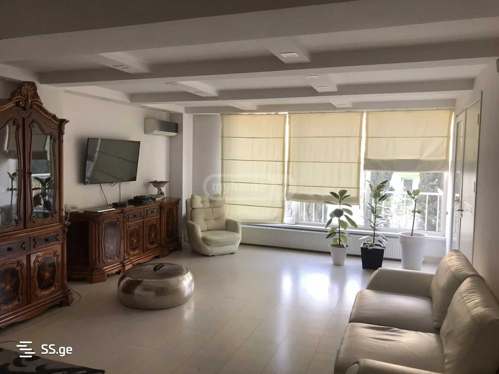 pekini st. - 4 rooms