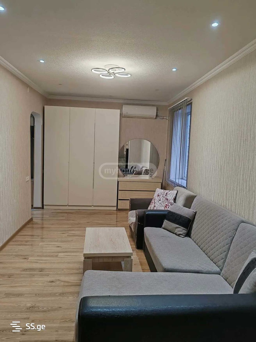 Beri Gabriel Salosi Ave. 15 - 2 rooms