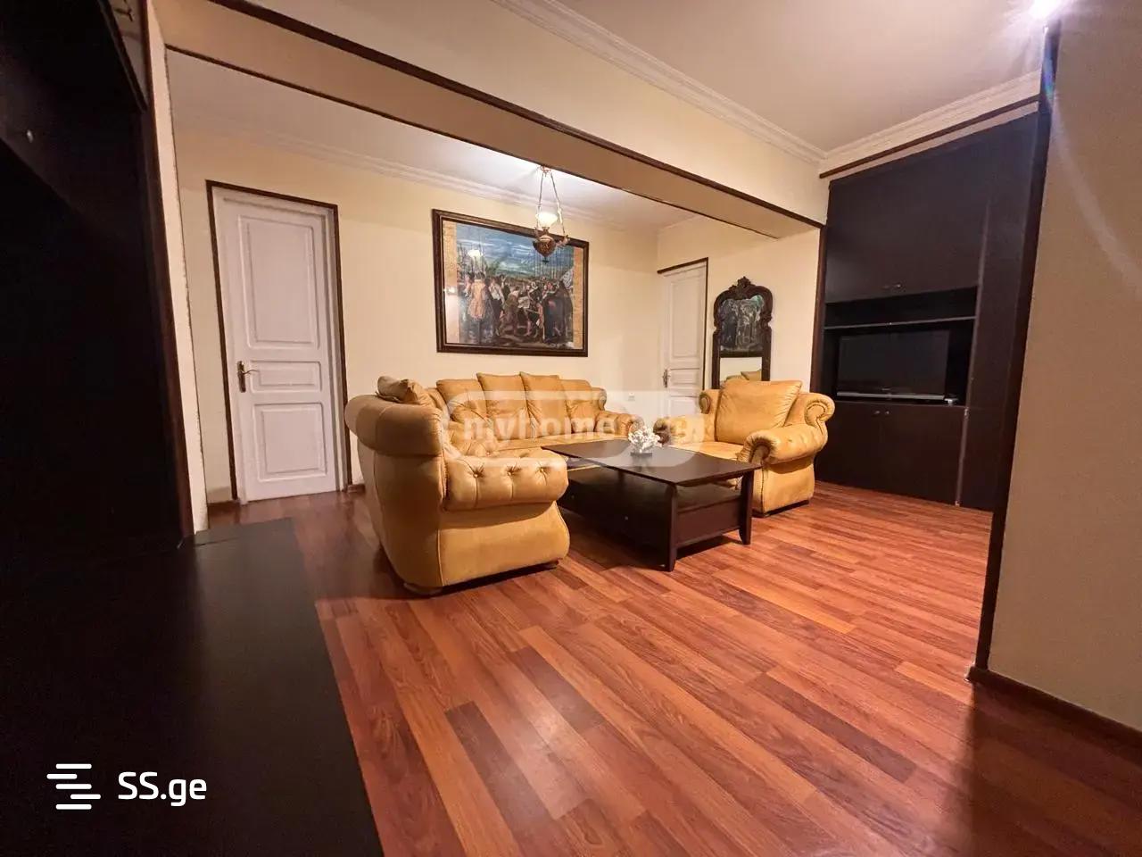 ckneti st. - 5 rooms